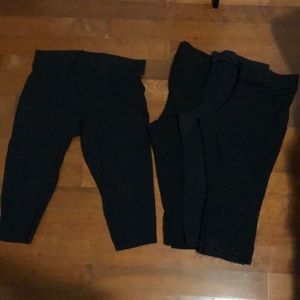 Four Pairs Torrid Black Capri Leggings